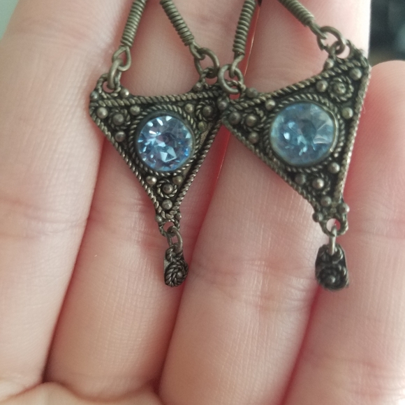 SOLD Antique Silver Earrings - Picture 3 of 3